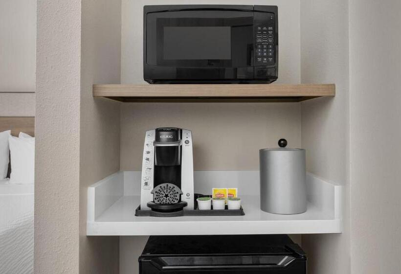 اتاق استاندارد با تخت بزرگ برای معلولان, Holiday Inn Express & Suites Superior, An Ihg