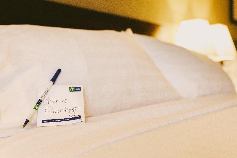 اتاق استاندارد, Holiday Inn Express & Suites Superior, An Ihg