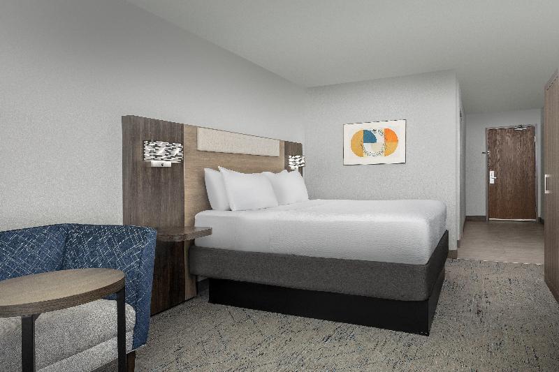 اتاق استاندارد با تخت بزرگ, Holiday Inn Express & Suites Superior, An Ihg