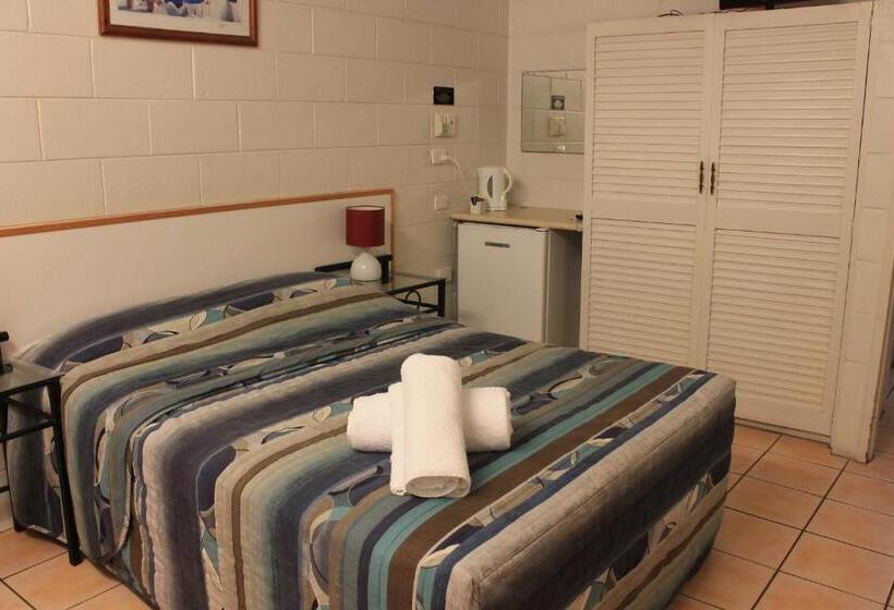 اتاق استاندارد, Oasis Inn Apartments