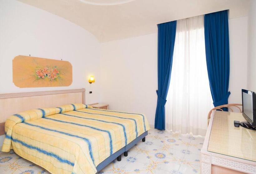 اتاق راحتی, Oriente Suites E Spa
