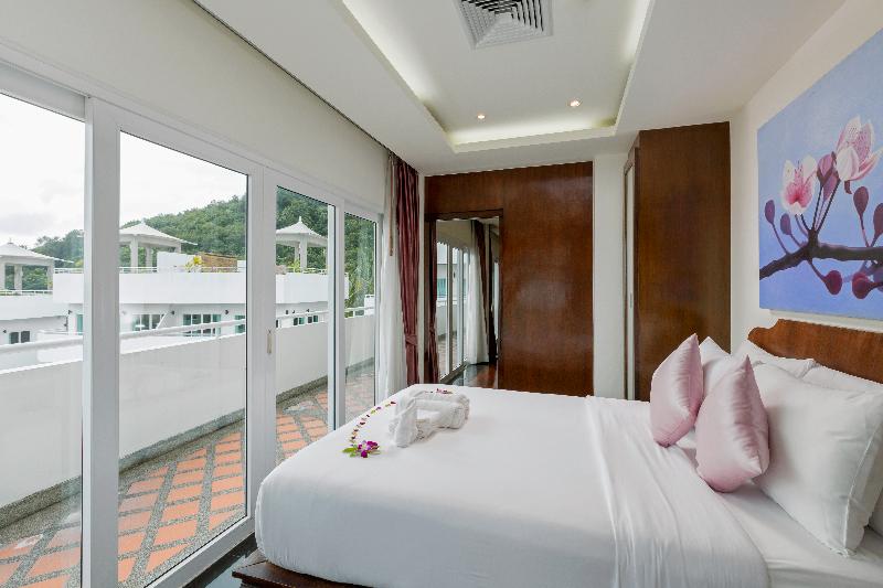 3 Bedroom Suite, Phunawa Resort Phuket Karon Beach   Sha Plus