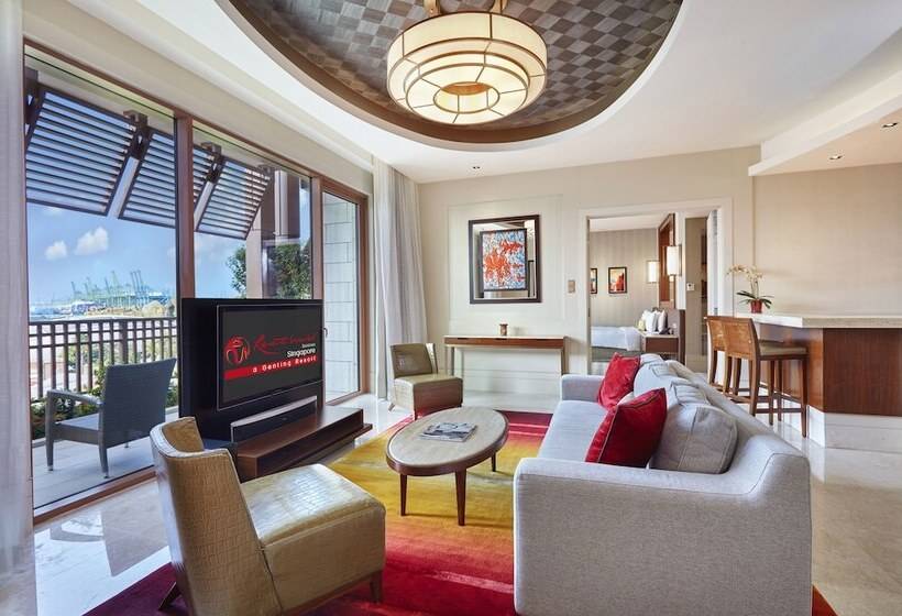 Suite Deluxe, Resorts World Sentosa  Equarius