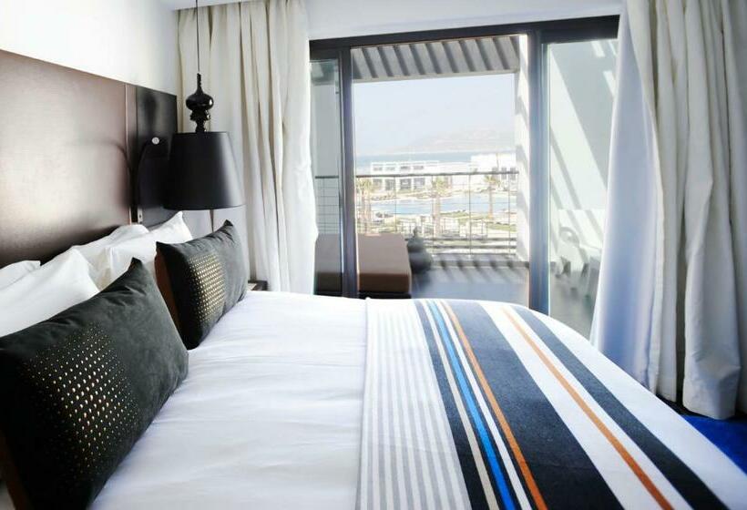 اتاق سوپریور با چشم‌انداز استخر, Sofitel Agadir Thalassa Sea & Spa