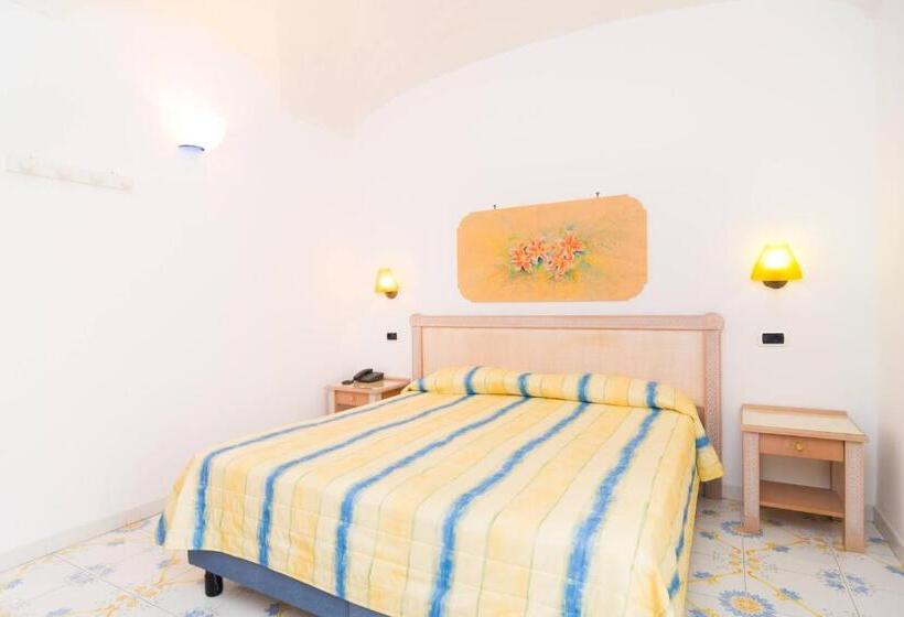 اتاق راحتی, Oriente Suites E Spa