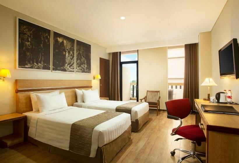 Номер Deluxe, Merapi Merbabu Hotel Yogyakarta Powered By Archipelago