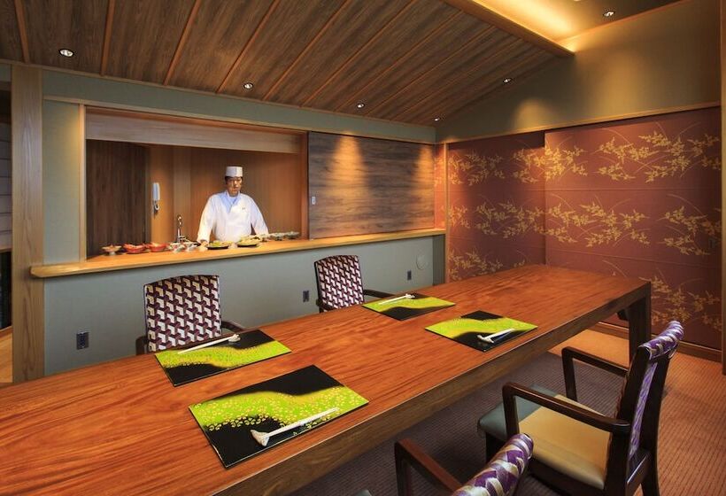 سوئیت پرزیدنت, Fujisan Onsen Hotel Kaneyamaen
