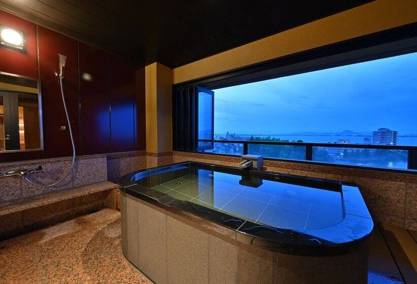 سوییت, Biwako Hanakaido
