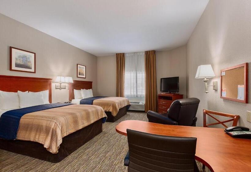 Suite Adapted for people with reduced mobility, Candlewood Suites Decatur Medical Center