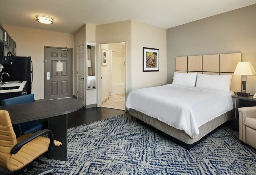 Suite, Candlewood Suites I 26 @ Northwoods Mall, An Ihg