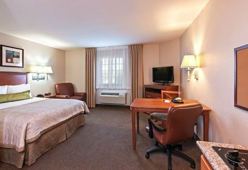 استودیوی استاندارد, Candlewood Suites Pearland, An Ihg