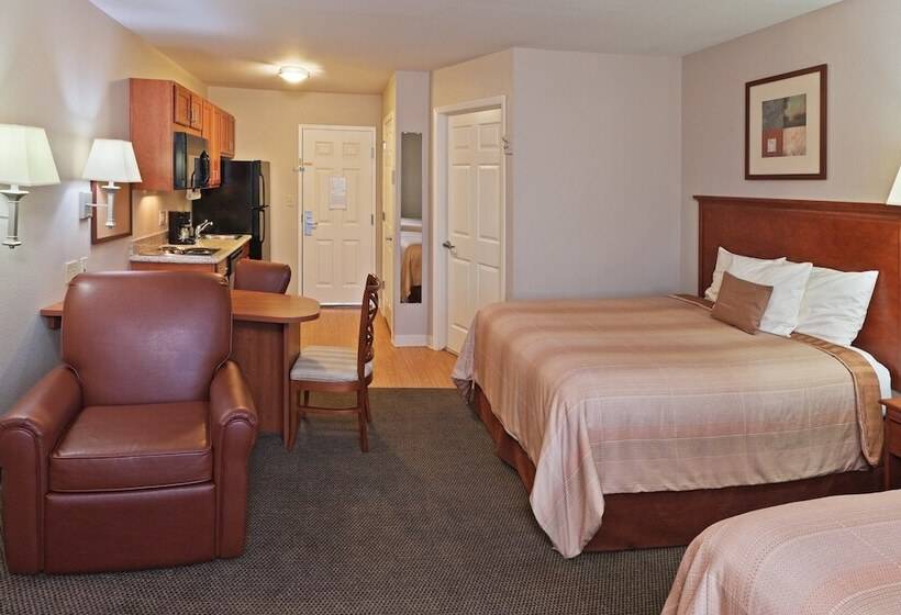 Suite Kingsize Bett, Candlewood Suites Wichita Falls At Maurine Street