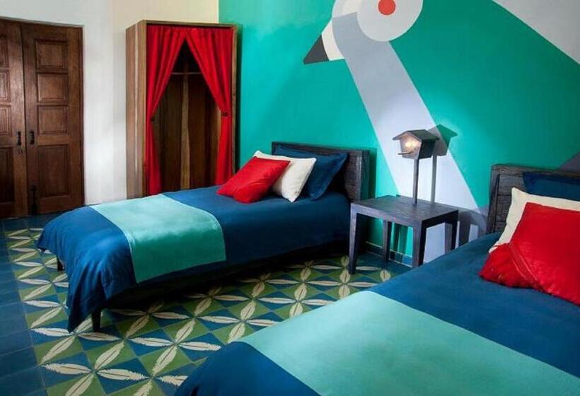 Кровать в Общей Комнате, Del Carmen Concept Hotel Boutique By Chai