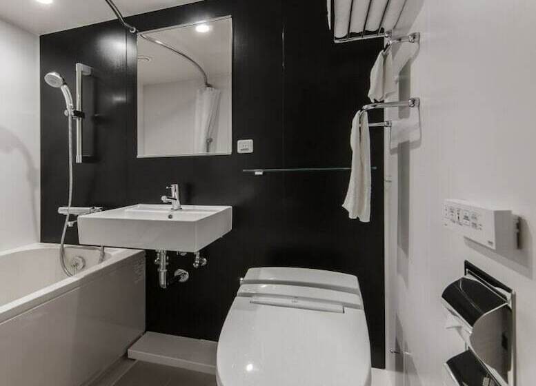 اتاق لوکس یک تخته, Kkr Hotel Osaka