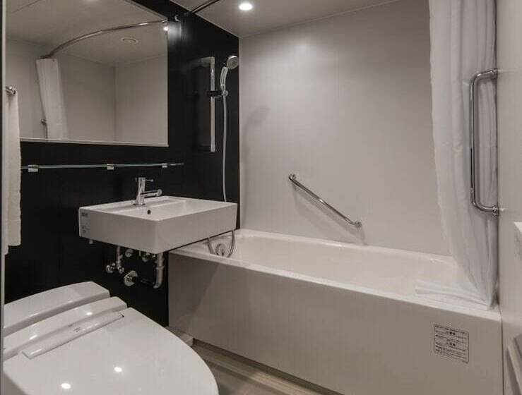اتاق لوکس یک تخته, Kkr Hotel Osaka