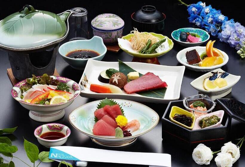 اتاق استاندارد با سرویس بهداشتی مشترک, Nagisaya