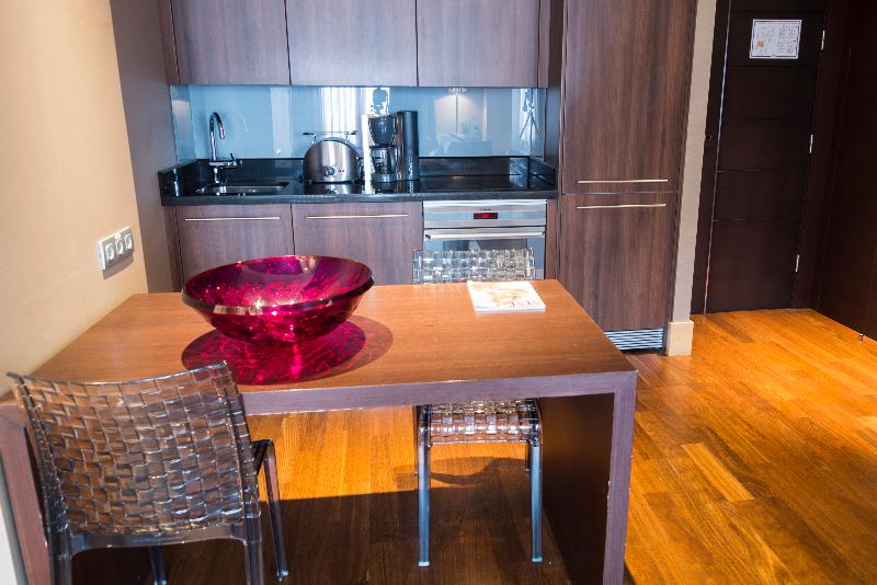 سوئیت پریمیوم, Nexus Valladolid Suites &