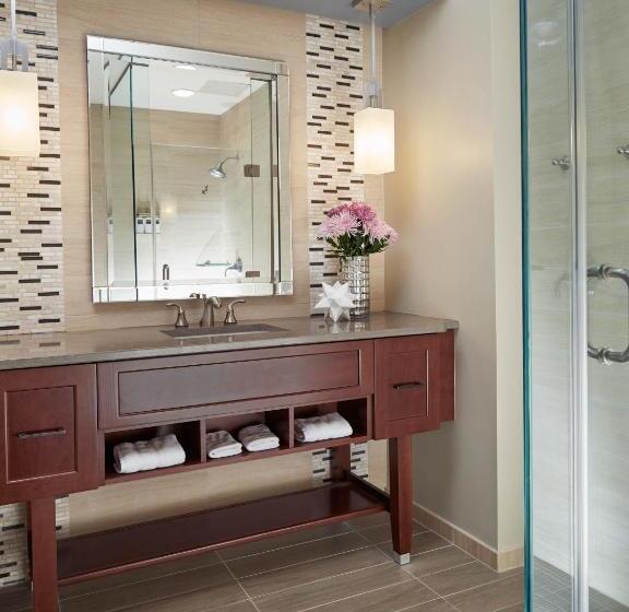 اتاق استاندارد با تخت بزرگ, Rizzo Center, A Destination By Hyatt