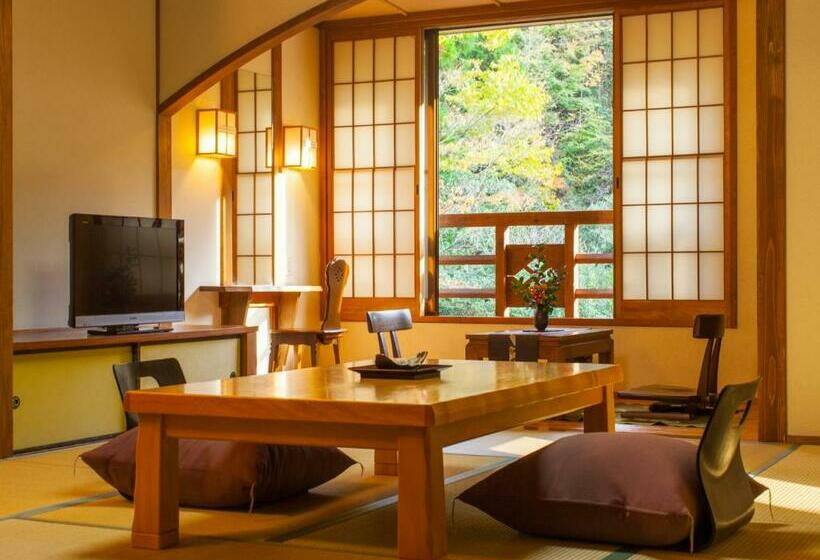 اتاق استاندارد با سرویس بهداشتی مشترک, Yamabiko Ryokan