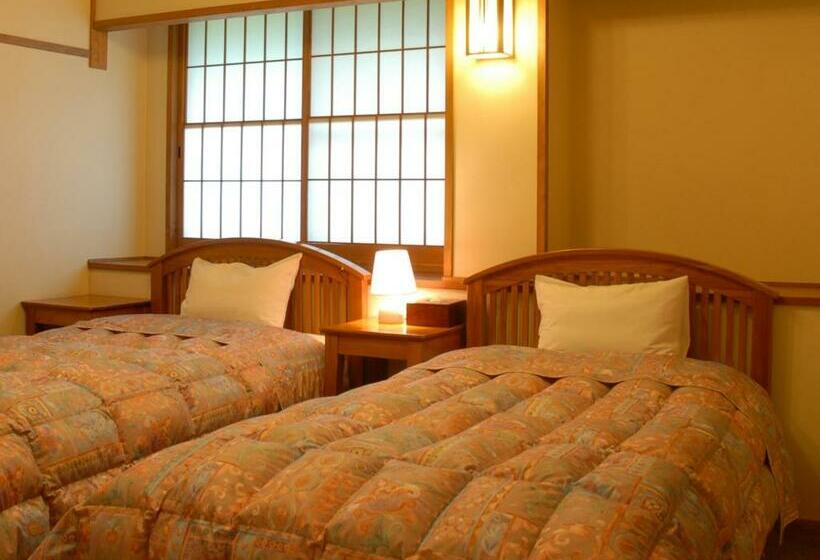 اتاق استاندارد با سرویس بهداشتی مشترک, Yamabiko Ryokan