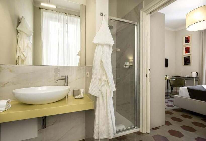 اتاق استاندارد با چشم‌انداز باغ, Villa La Tuia B&b