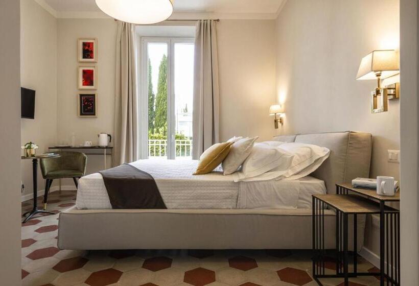 اتاق استاندارد با چشم‌انداز باغ, Villa La Tuia B&b