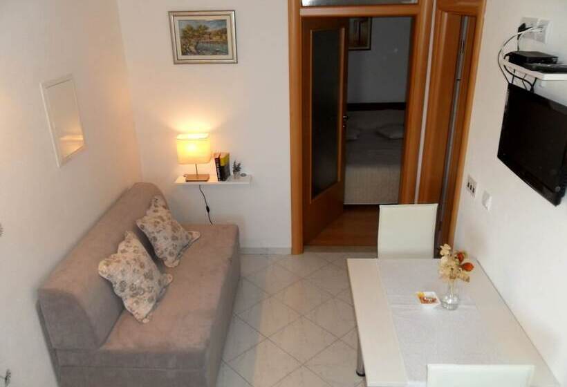 آپارتمان راحتی 1 خوابه, Apartments Pera