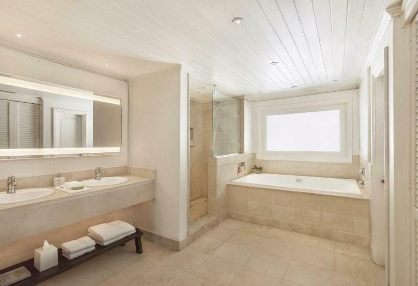 سوییت جونیور, Lux Le Morne Resort