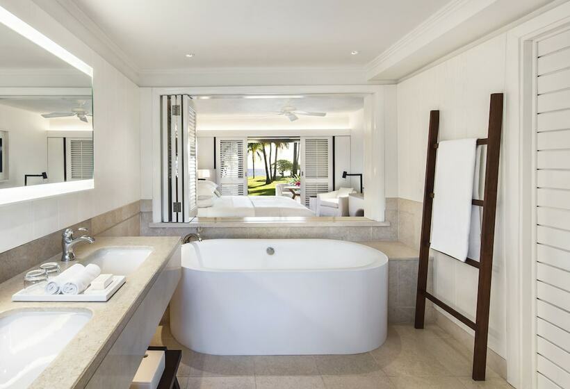 سوئیت جونیور پرستیژ, Lux Le Morne Resort