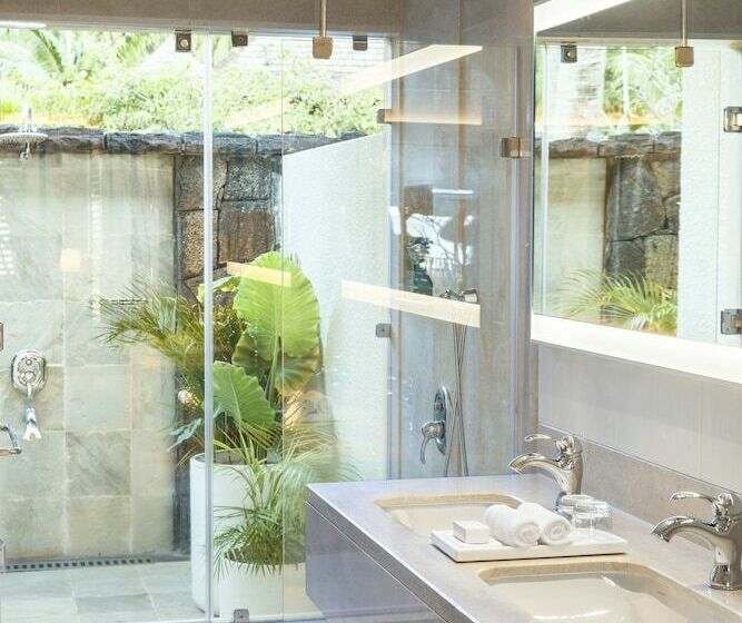 سوئیت جونیور پرستیژ, Lux Le Morne Resort