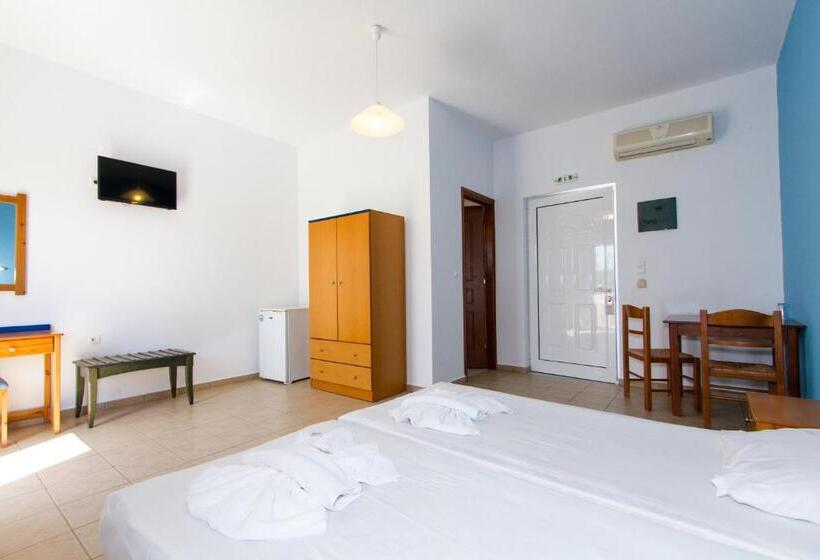 اتاق استاندارد با چشم‌انداز دریا, Mediterranean  & Apartments
