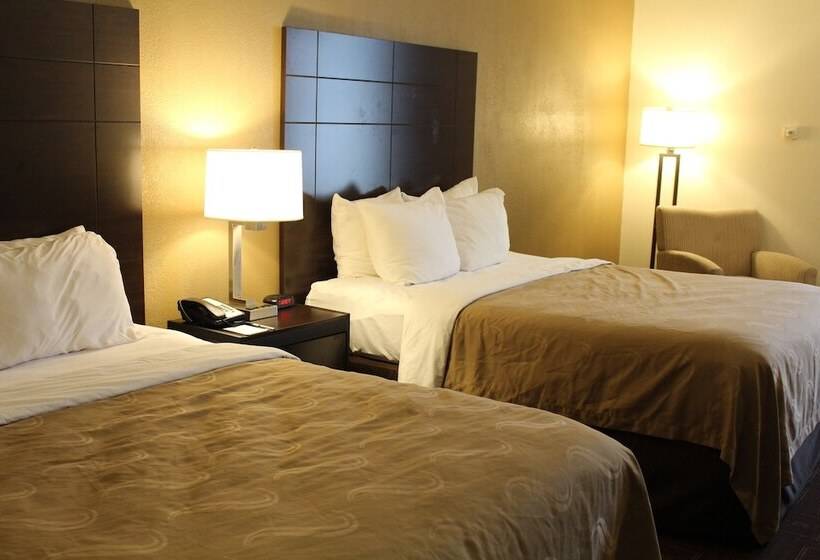 غرفه قياسيه سريرين مزدوجين, Quality Inn And Suites Nj State Capital Area