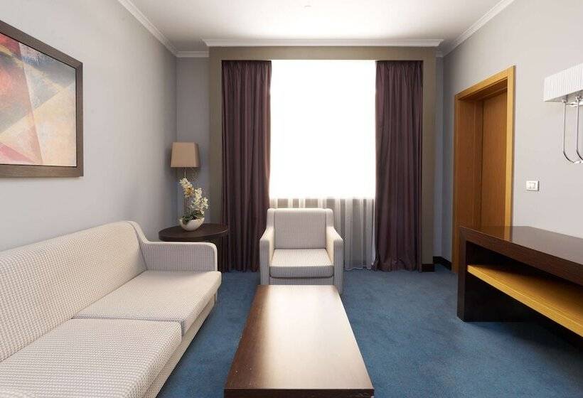 اتاق پرمیوم, Radisson Hotel Astana