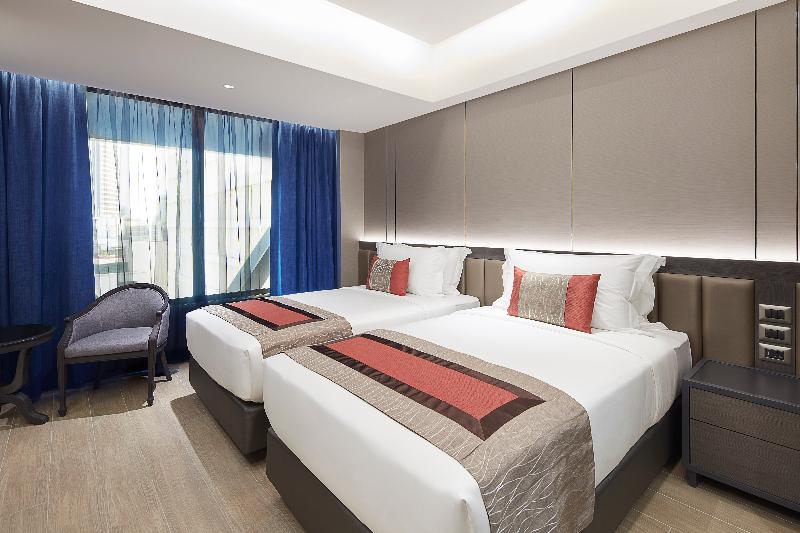 سوییت جونیور, Radisson Hotel Astana