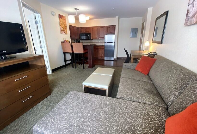 سوییت, Staybridge Suites Great Falls, An Ihg