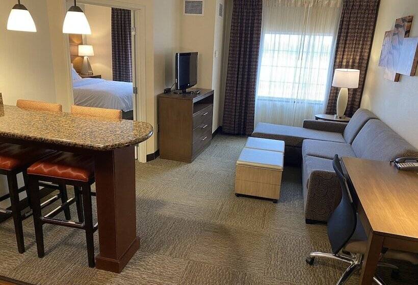 Люкс, Staybridge Suites Great Falls