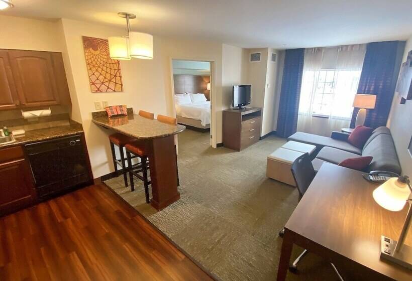 سوییت, Staybridge Suites Great Falls, An Ihg