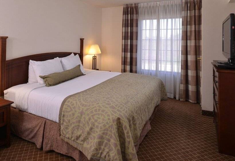 سوییت, Staybridge Suites Indianapolis Airport, An Ihg