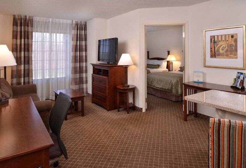 2 Bedroom Suite, Staybridge Suites Indianapolisairport