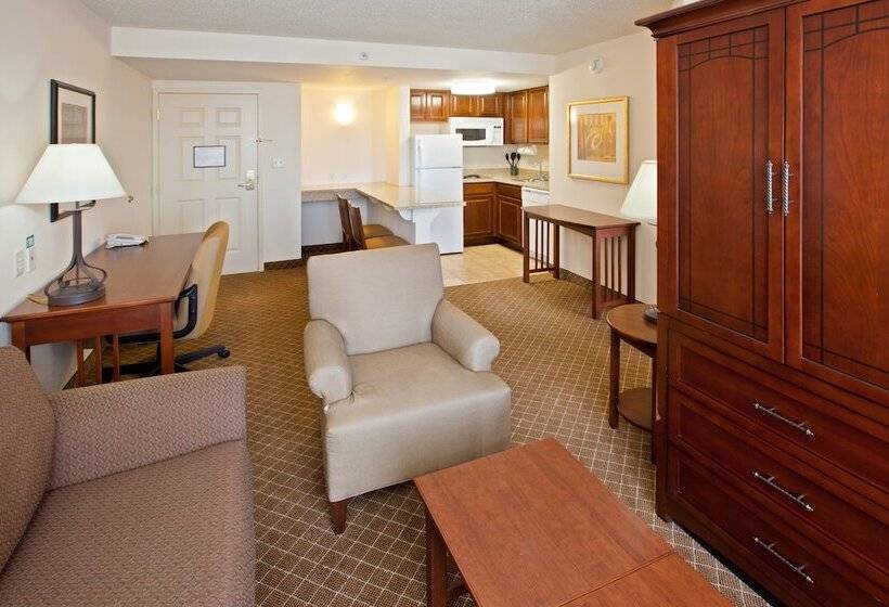 سوییت, Staybridge Suites Indianapolis Airport, An Ihg