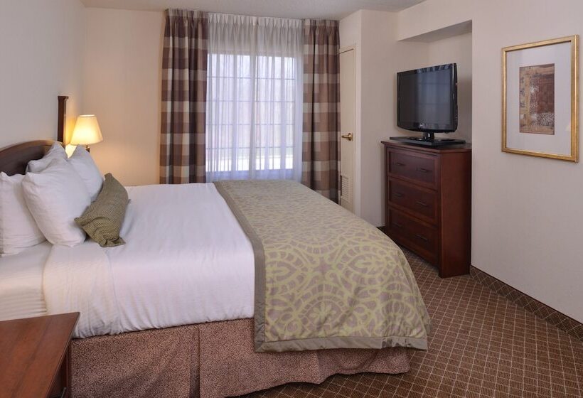 سوئیت 2 خوابه, Staybridge Suites Indianapolis Airport, An Ihg