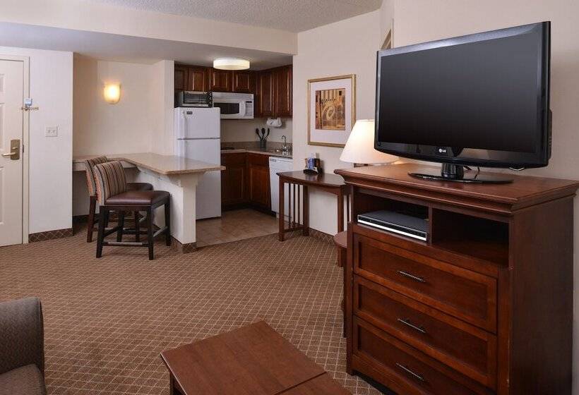 سوئیت 2 خوابه, Staybridge Suites Indianapolis Airport, An Ihg