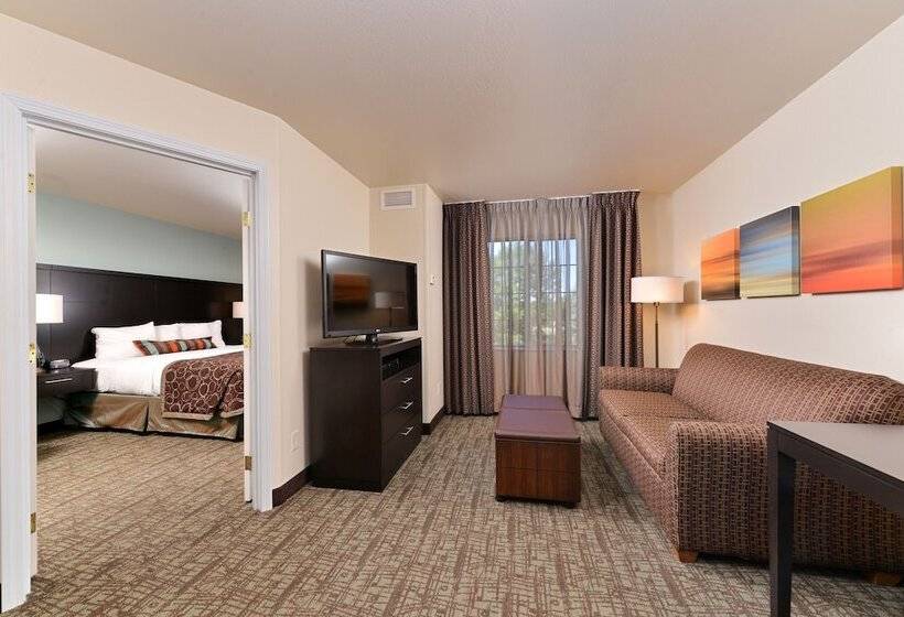 Suite, Staybridge Suites Sioux Falls At Empire Mall