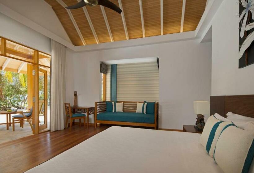 بانگلوی لوکس, Kurumba Maldives