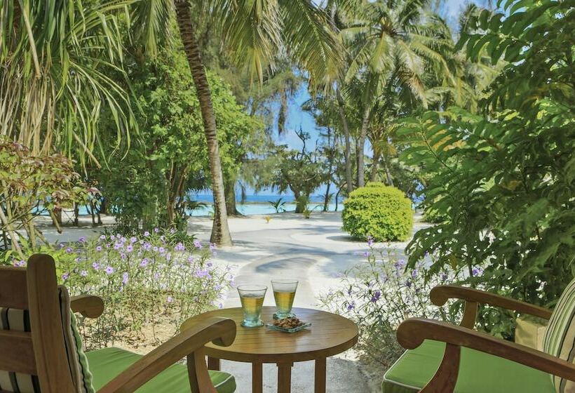 بانگلوی لوکس, Kurumba Maldives