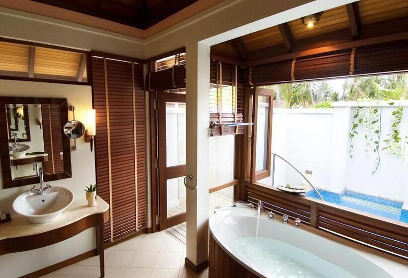 ویلای 1 خوابه, Kurumba Maldives