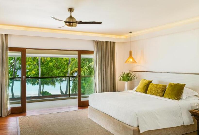 ویلای یک اتاق خوابه با استخر شنا, Kurumba Maldives