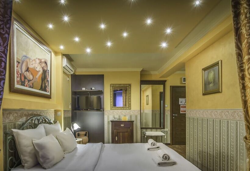 Standard Triple Room, Garni Hotel Garson Lux Ns