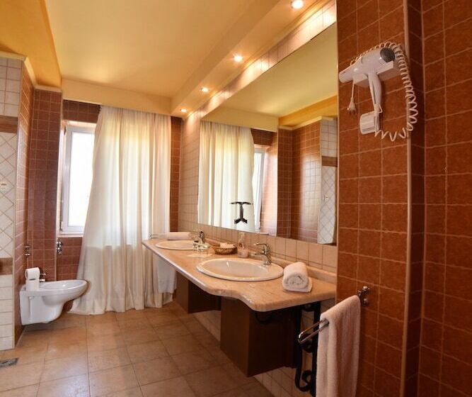 اتاق لوکس, Garni Hotel Garson Lux Ns