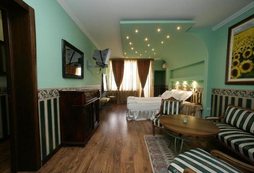 Familien Suite, Garni Hotel Garson Lux Ns